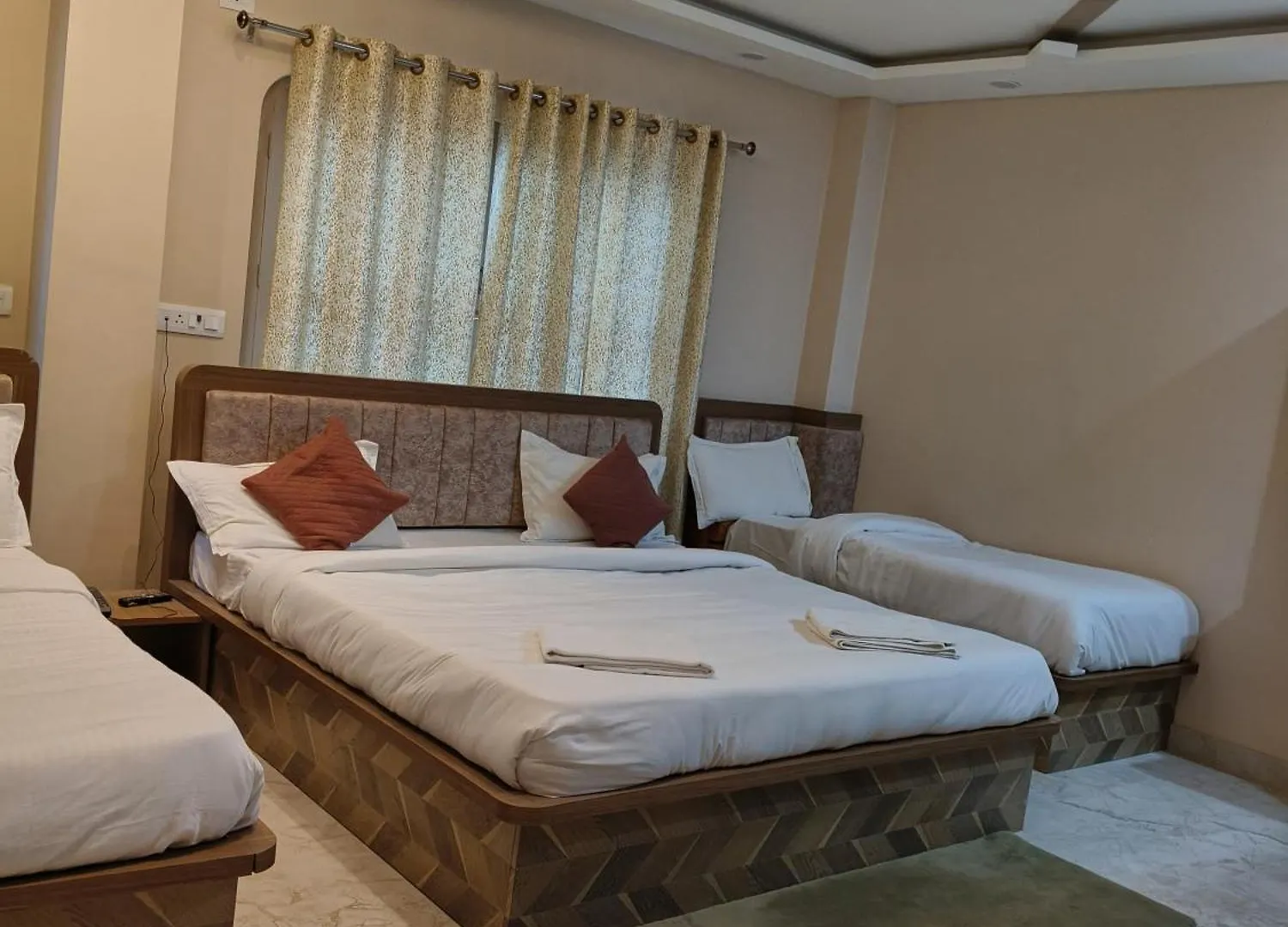 Hotel The Pushparaj Váránasí