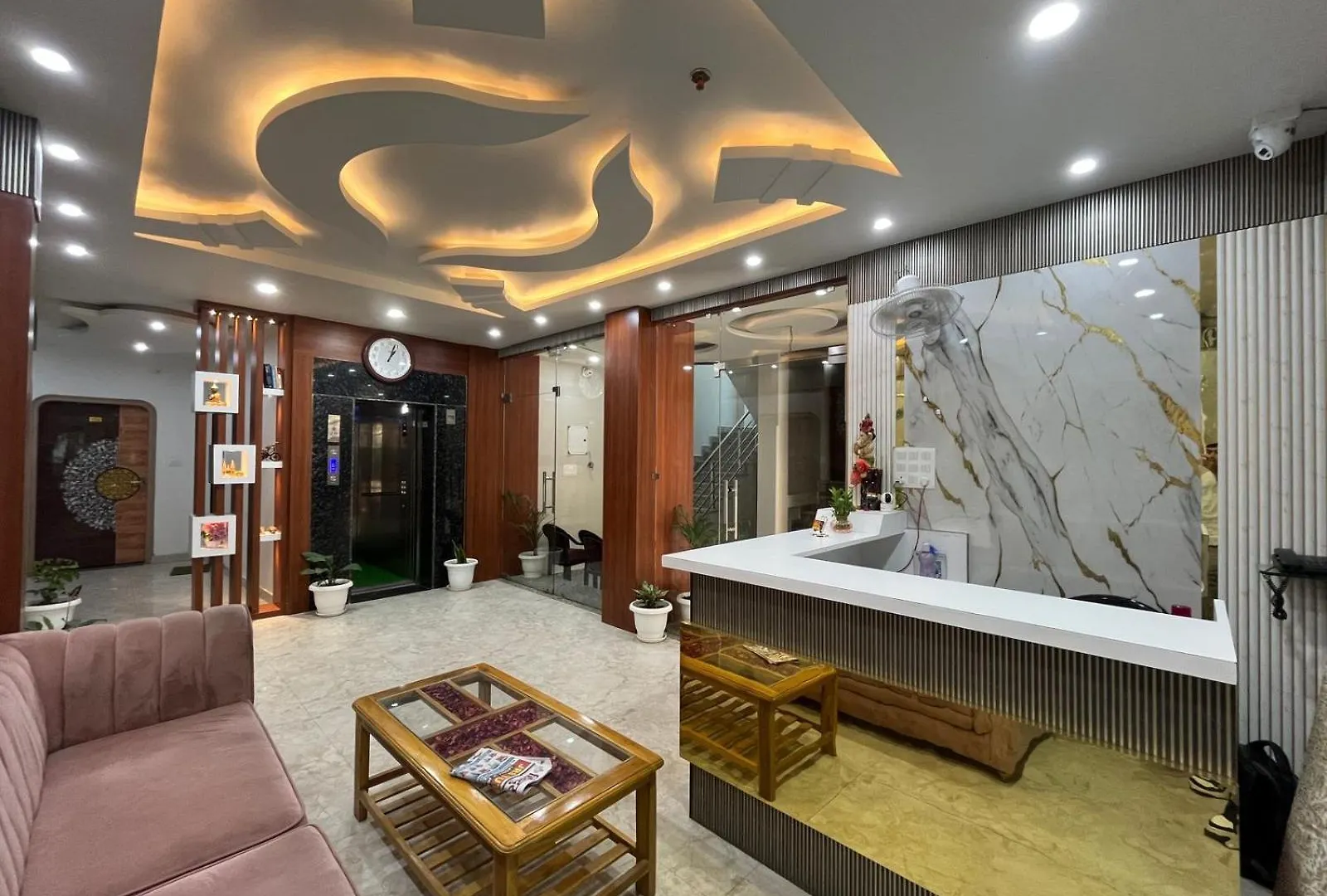 Hotel The Pushparaj Váránasí