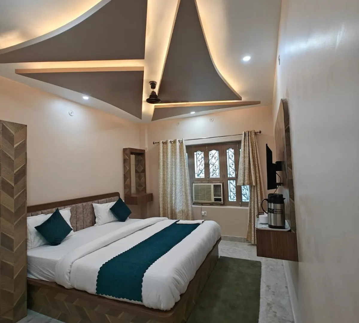Hotel The Pushparaj Váránasí Indie